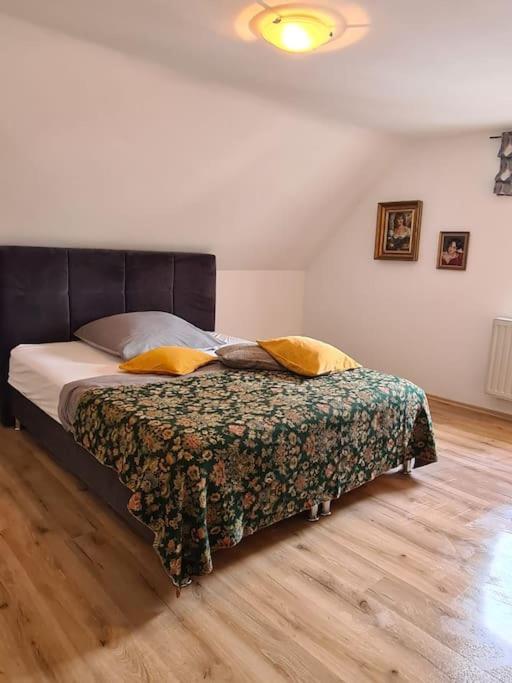 Ferienwohnung Bergischer Dreiklang Windeck Exteriör bild